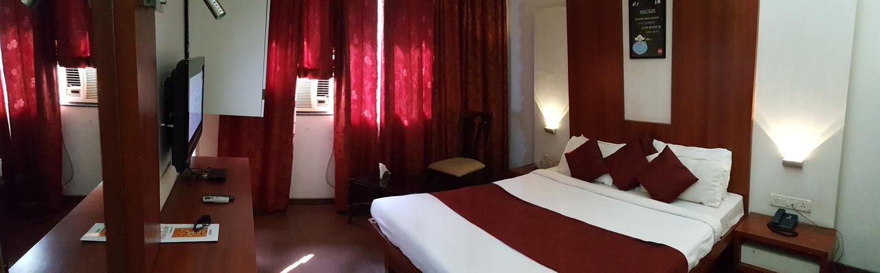 بانفيل Hotel Khandesh Residency المظهر الخارجي الصورة