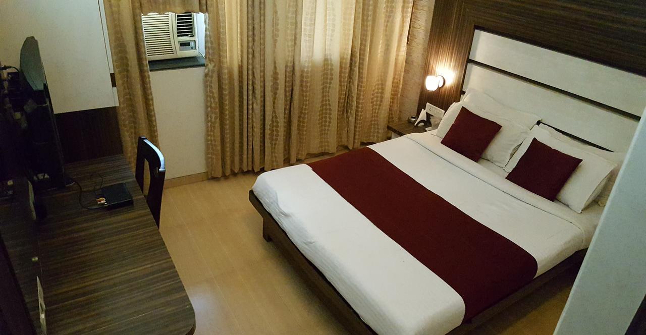 بانفيل Hotel Khandesh Residency المظهر الخارجي الصورة